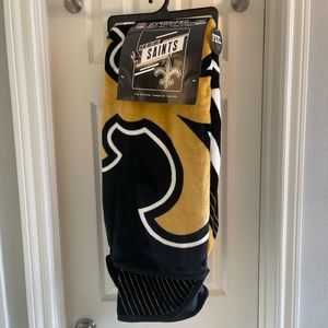 NWT NFL New Orleans Saints Oversized Throw